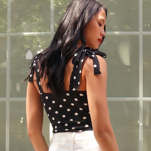 NWT Polka Dot Tie Shoulders Crop Top - Picture 5 of 7